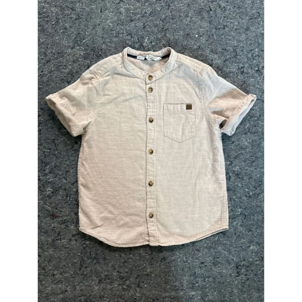 H&M Boys Beige Short Sleeve Button-Up Shirt Size 4-5Y